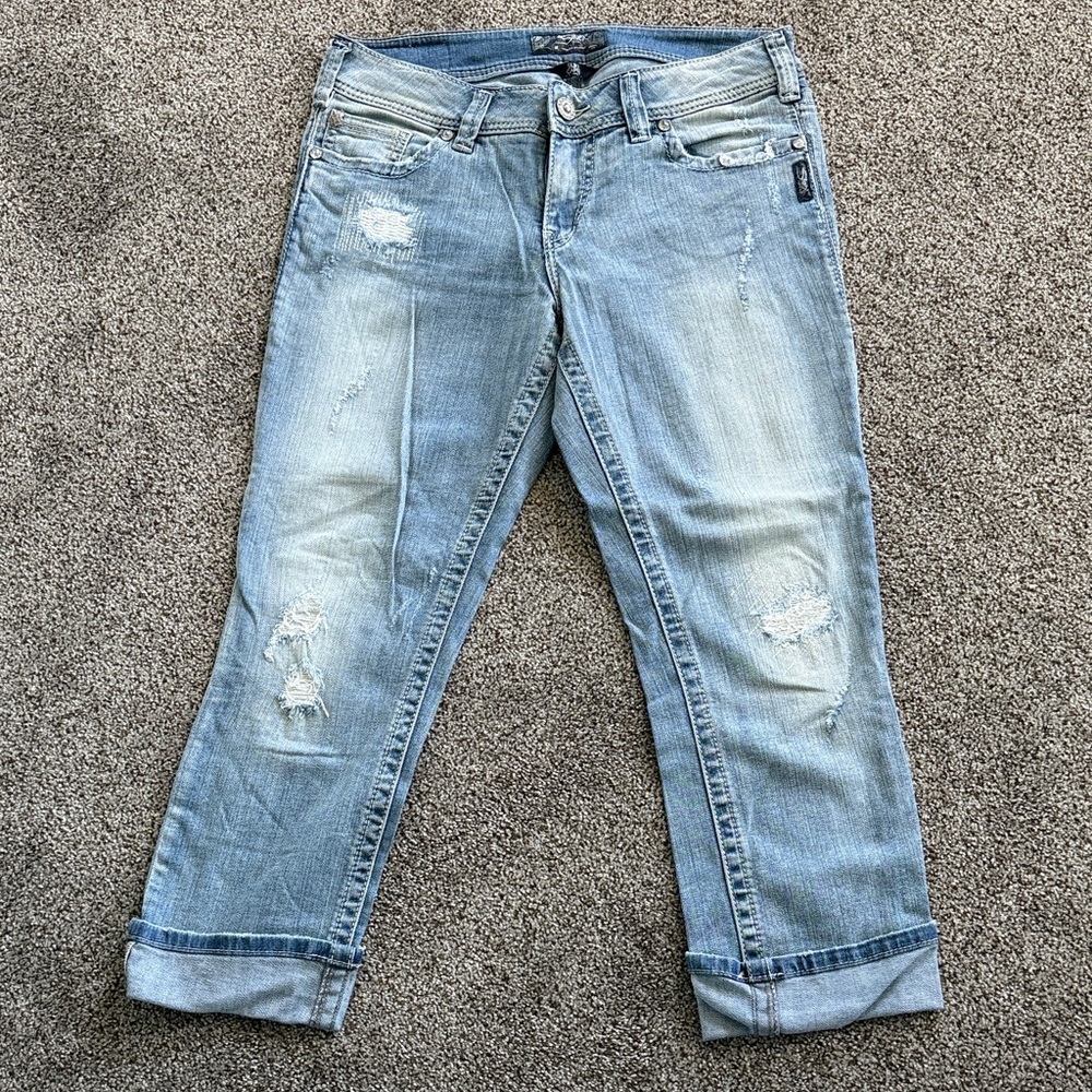 Silver Jeans Women's Light Blue Suki Capri Jeans